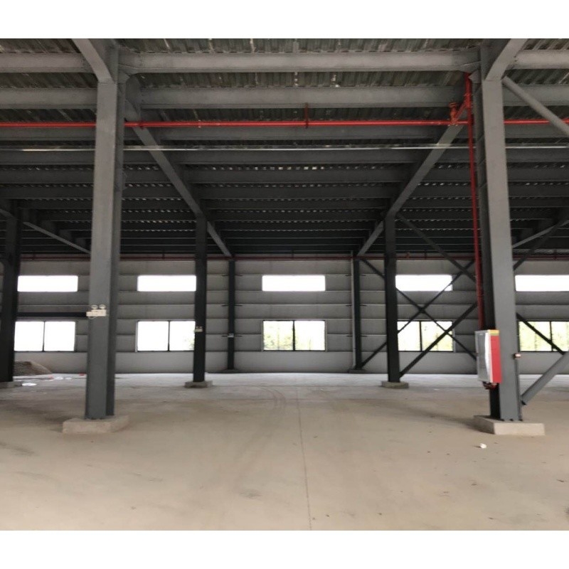 Q235 Bangunan struktur logam berat dengan pintu gulung listrik dan jendela paduan aluminium