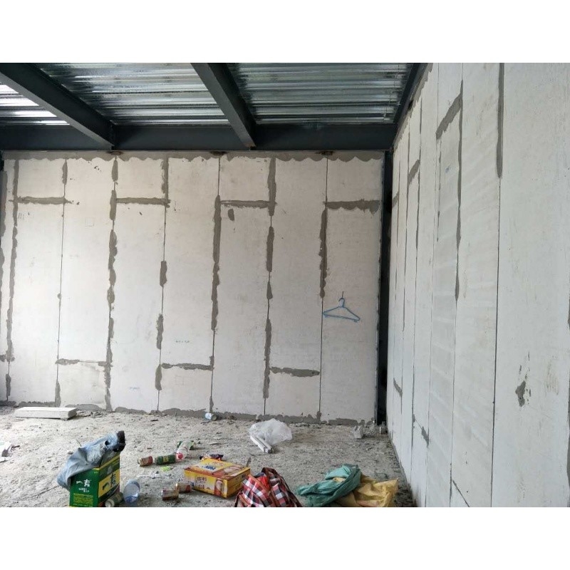 CHINA HOT SELLING STILL STRUCTURE PREFAB RESORT pondok kebun kabin kit mini rumah rangka kecil