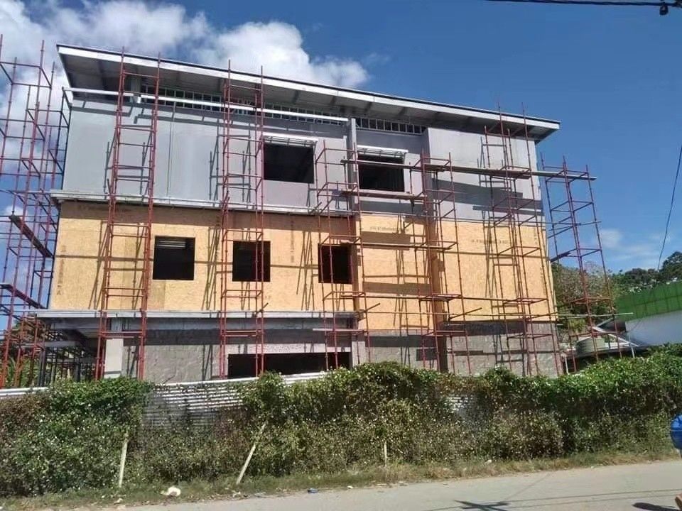 Isolasi Suara Atap Slope Villa Multi-Lantai Rumah Gauge Baja Ringan Untuk Rumah Sakit